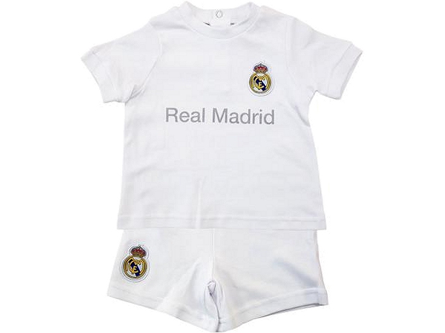 Real Madrid completo da calcio ragazzo