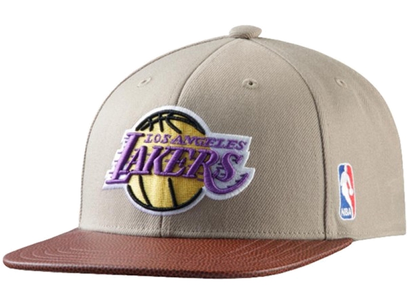 Los Angeles Lakers Adidas cappello